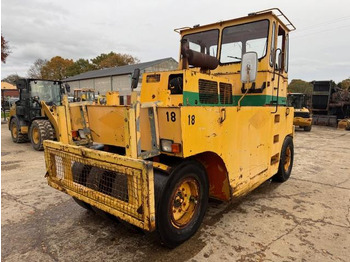 Пневмоколесный каток HAMM