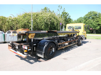 Грузовик-контейнеровоз/ Сменный кузов MERCEDES-BENZ