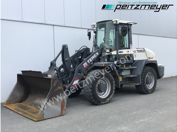 Колёсный погрузчик TEREX