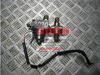 : фото в шапке страницы