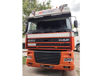 Тягач DAF XF 95 430