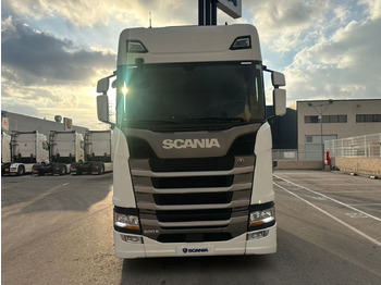 Тягач SCANIA S 500