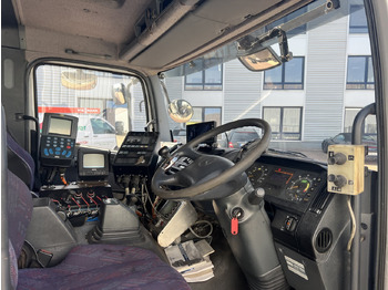 Грузовик-шасси Mercedes-Benz Atego 1828 L 4x2 Atego 1828 L 4x2,Rechtslenker, Winterdienstplatte: фото 4 Грузовик-шасси Mercedes-Benz Atego 1828 L 4x2 Atego 1828 L 4x2,Rechtslenker, Winterdienstplatte: фото 4