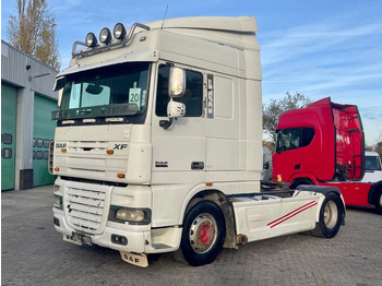 Тягач DAF XF 105 460