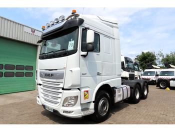 Тягач DAF XF 530