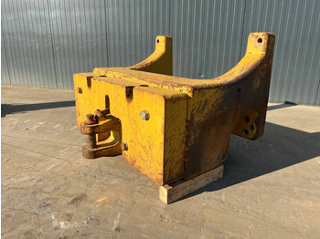 Навесное оборудование CATERPILLAR