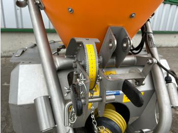 Разбрасыватель песка/ Соли Matev SPR-H/M 125 IX: фото 5 Разбрасыватель песка/ Соли Matev SPR-H/M 125 IX: фото 5