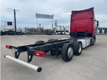 Тентованный грузовик SCANIA R450: фото 3 Тентованный грузовик SCANIA R450: фото 3