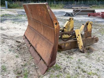 Строительное оборудование CATERPILLAR