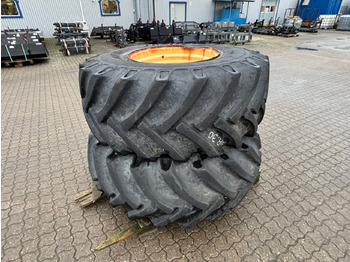 : фото в шапке страницы