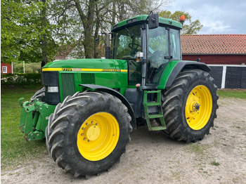 Трактор JOHN DEERE 7710