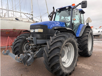 Трактор NEW HOLLAND TM135