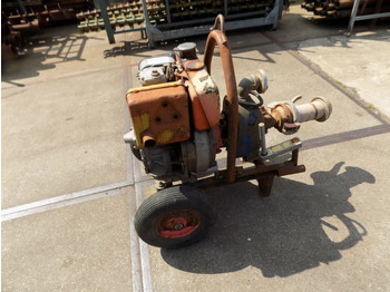 : фото в шапке страницы