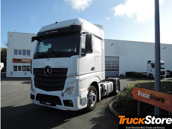 Тягач MERCEDES-BENZ Actros 1843