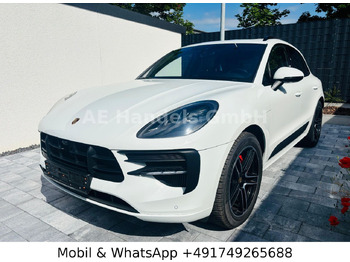 Внедорожник PORSCHE