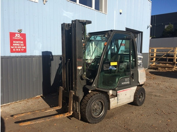 : фото в шапке страницы