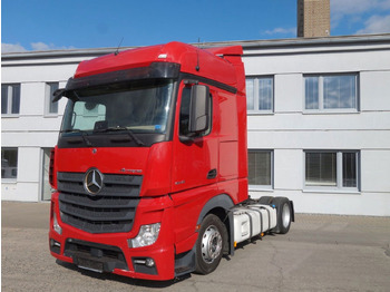 Тягач MERCEDES-BENZ Actros 1845