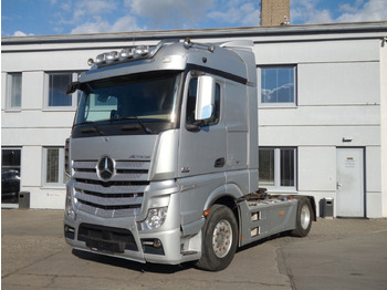 Тягач MERCEDES-BENZ Actros 1851