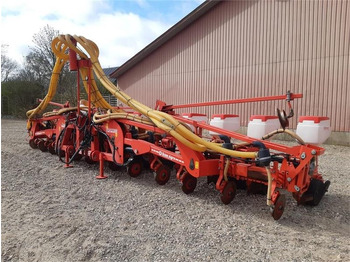 Сеялка Maschio Gaspardo Manta XL 12 rk med PA1 fronttank: фото 4 Сеялка Maschio Gaspardo Manta XL 12 rk med PA1 fronttank: фото 4