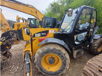 : фото в шапке страницы