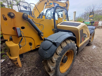 Телескопический погрузчик CAT TH414C: фото 3