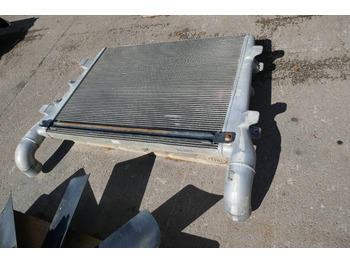 Радиатор CATERPILLAR