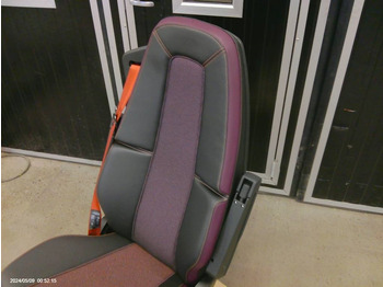 Новый Кабина для Грузовиков Volvo FM förarstol, 23766422: фото 2