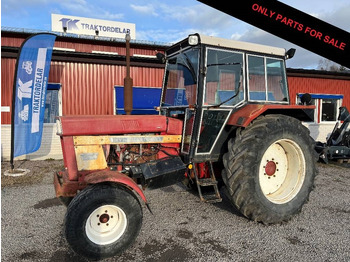 Трактор INTERNATIONAL