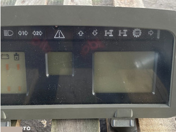 Приборная панель FENDT