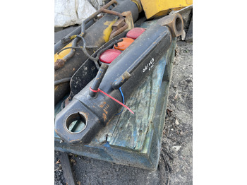 Гидравлический цилиндр JCB