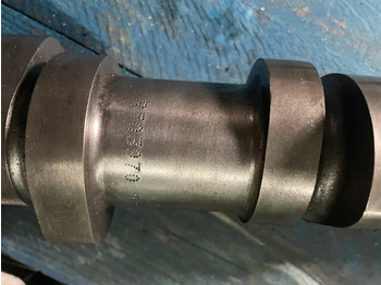 Распределительный вал для Сельскохозяйственной техники John Deere Camshaft R503970 / 8914020 wałek rozrządu: фото 2 Распределительный вал для Сельскохозяйственной техники John Deere Camshaft R503970 / 8914020 wałek rozrządu: фото 2