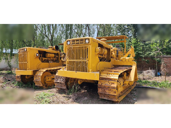 Трубоукладчик KOMATSU D155