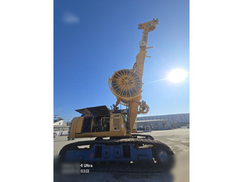 Буровая машина BAUER