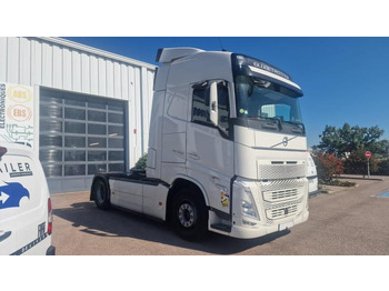 Тягач VOLVO FH 500