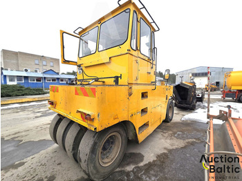 Пневмоколесный каток HAMM