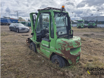 Дизельный погрузчик UniCarriers 30: фото 5 Дизельный погрузчик UniCarriers 30: фото 5