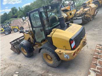 Колёсный погрузчик CATERPILLAR 908H