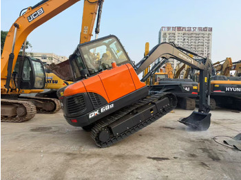 Гусеничный экскаватор DOOSAN DX60