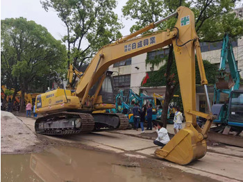 : фото в шапке страницы