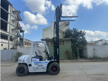 Вилочный погрузчик TCM FD60: фото 3