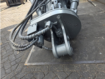 Грейфер для Строительной техники Liebherr gm 75 poliepgrijper 3500 liter orange peel liebherr lh 110 lh 150mantsinen 3500 liter: фото 5