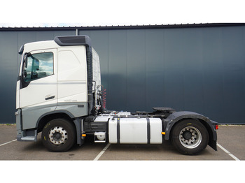 Тягач VOLVO FH 420