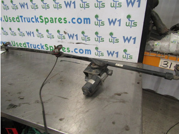 : фото в шапке страницы