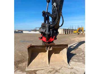 Гусеничный экскаватор CATERPILLAR 323