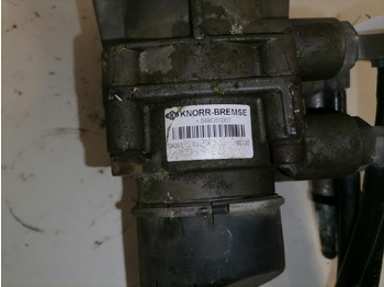 Тормозной клапан для Грузовиков MAN Brake pressure control 0486200007: фото 2