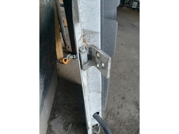 Дверь и запчасти для Грузовиков MB MB uks, parem A9737201805: фото 3