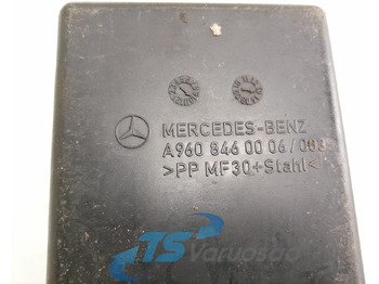 Универсальная запчасть для Грузовиков Mercedes-Benz Salongi plastik A9608460006: фото 4