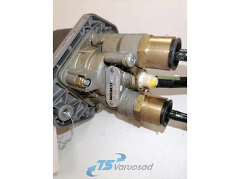 Универсальная запчасть для Грузовиков Volvo Handbrake control lever 20717861: фото 3