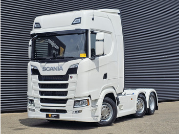 Тягач SCANIA S