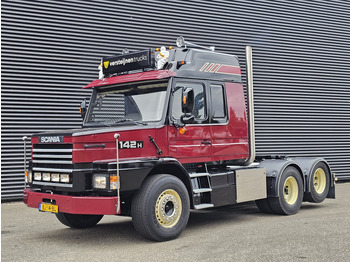 Тягач SCANIA T142